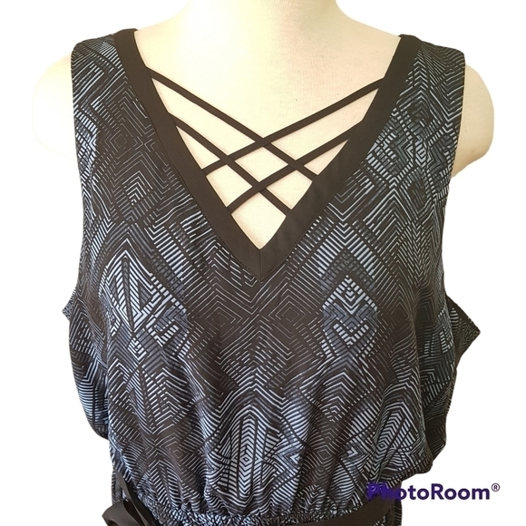 Penningtons Handkerchief Hem Maxi Dress With Pockets - Picture 4 of 14
